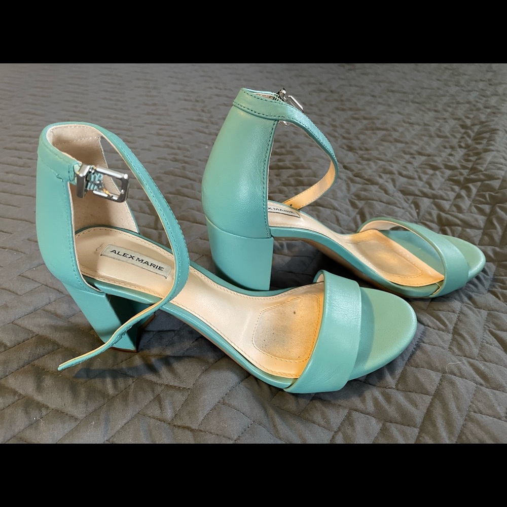 Teal heels